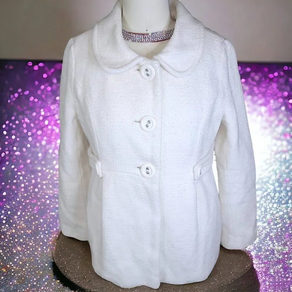 Elegant pale cream long wool textured jacket